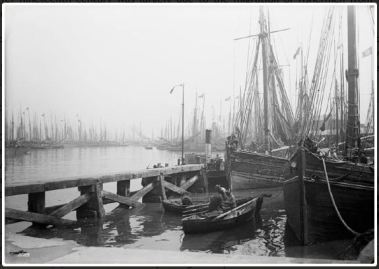 grimsby docks 19th c